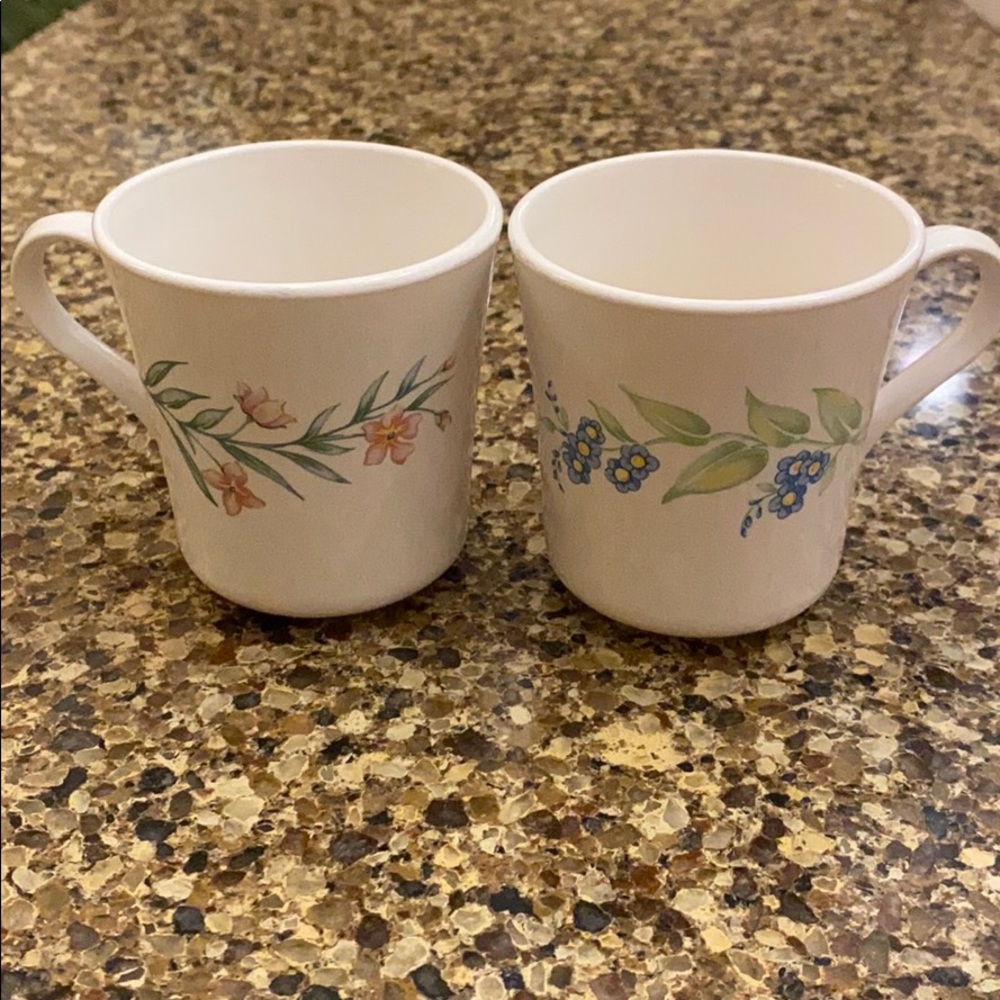 5/$25 2 vintage corning cups by Corelle, Sun Garden